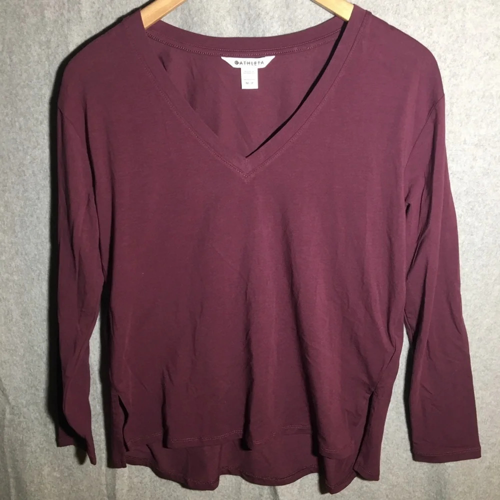 Womens NWOT Athleta Top V Neck Long Sleeve Athletic Loungewear Athleisure